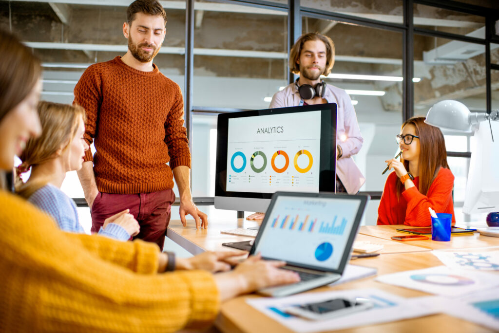 Tendances du marketing digital illustrées sur un écran