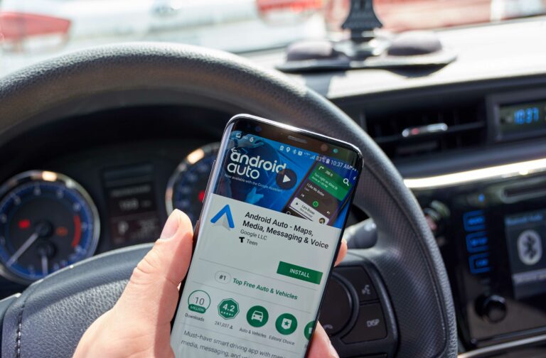 Android Auto, Application Android Automobile Smartphone